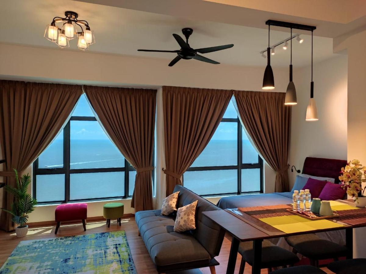 Seaview Studio With King Bed At Imperium Residence, Куантан Экстерьер фото