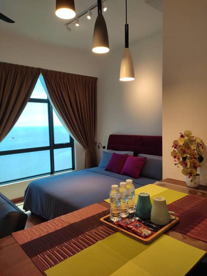 Seaview Studio With King Bed At Imperium Residence, Куантан Экстерьер фото